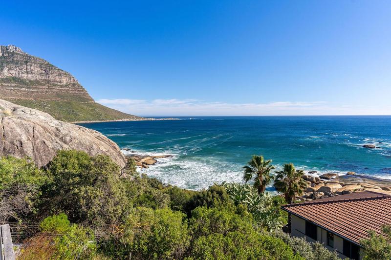 6 Bedroom Property for Sale in Llandudno Western Cape